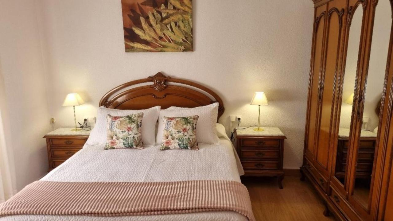 Villa La Casa De Carolina Onís Esterno foto